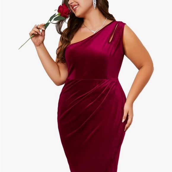 Size large one shoulder dress - Picture 2 of 6